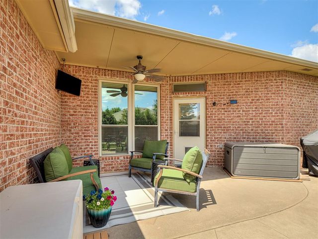 408 Mohawk Trail, Edmond, OK 73003