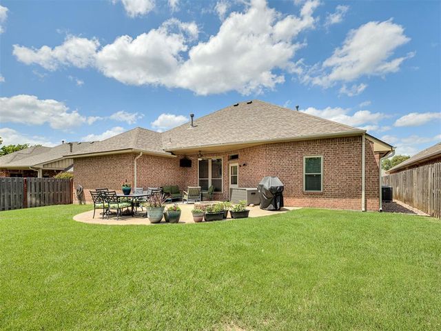 408 Mohawk Trail, Edmond, OK 73003