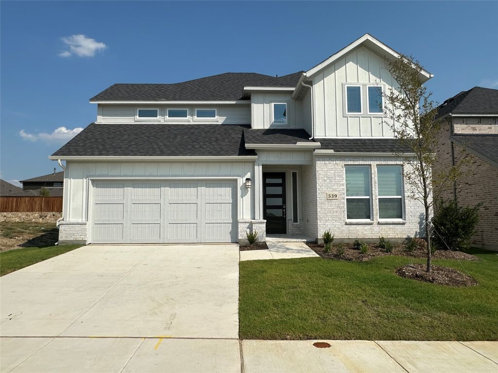 539 Wisteria Street, Oak Point, TX 75068