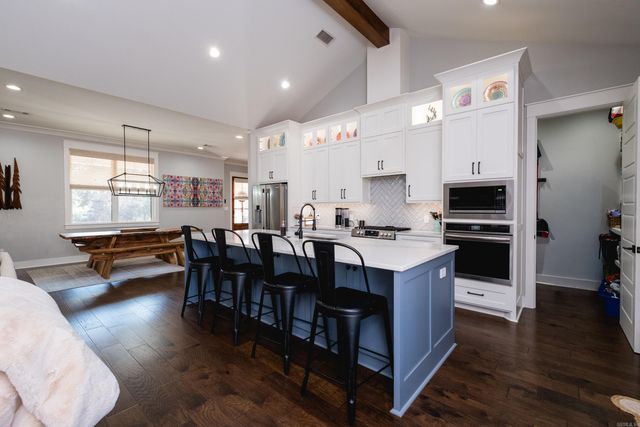 200 Pine Valley Road, Little Rock, AR 72207