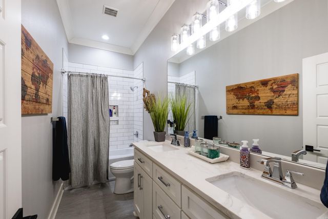 200 Pine Valley Road, Little Rock, AR 72207