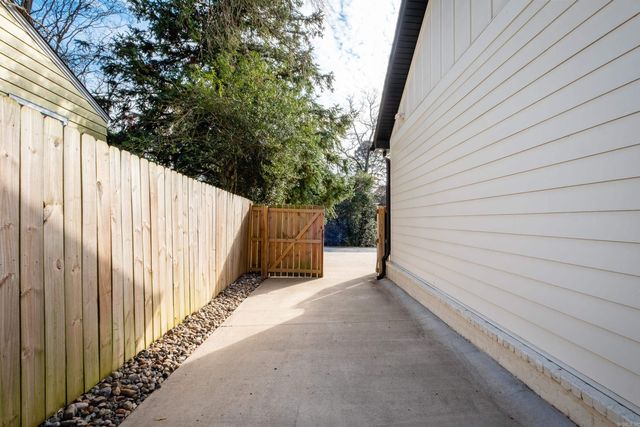 200 Pine Valley Road, Little Rock, AR 72207