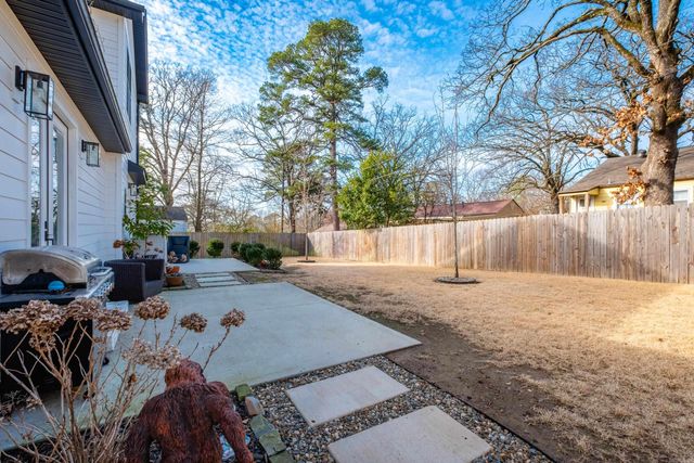 200 Pine Valley Road, Little Rock, AR 72207