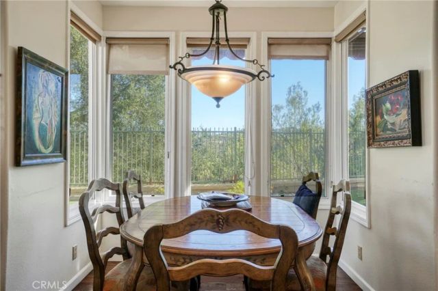 23201 Park Corniche, Calabasas, CA 91302