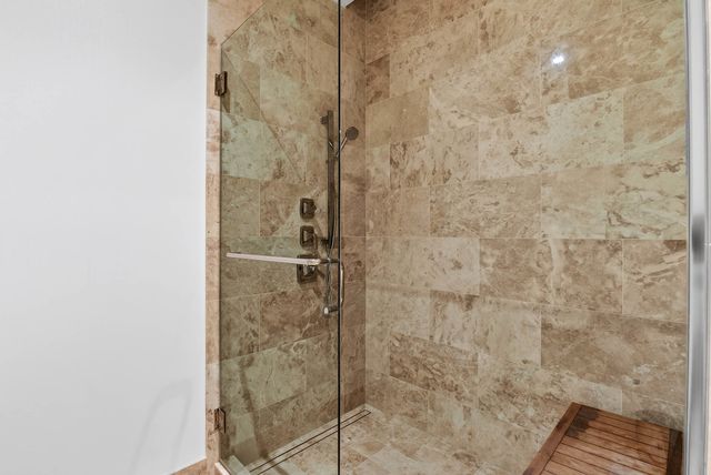 363 E Wacker Drive 3709, Chicago, IL 60601