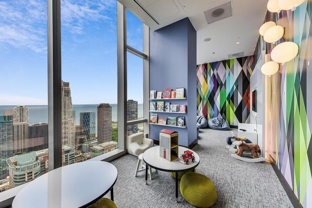 363 E Wacker Drive 3709, Chicago, IL 60601