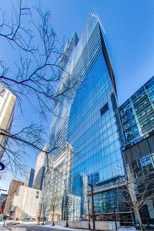 363 E Wacker Drive 3709, Chicago, IL 60601