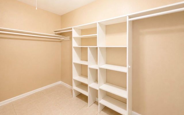 10358 Sageplum Drive, Houston, TX 77089