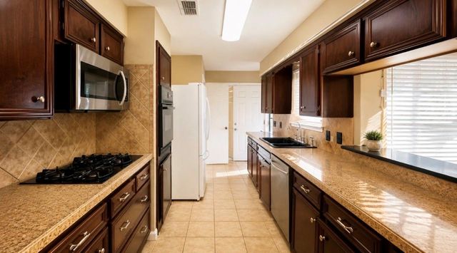 10358 Sageplum Drive, Houston, TX 77089