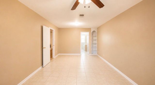 10358 Sageplum Drive, Houston, TX 77089