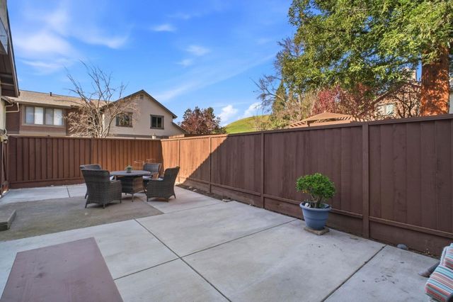 36004 Vallee Terrace, Fremont, CA 94536