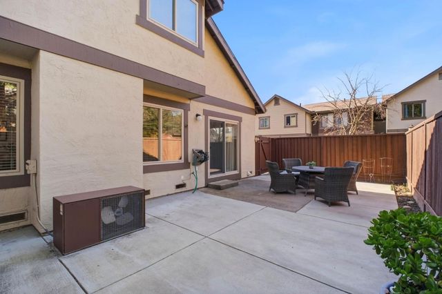 36004 Vallee Terrace, Fremont, CA 94536