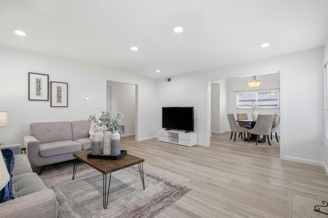 36004 Vallee Terrace, Fremont, CA 94536