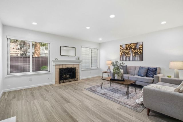 36004 Vallee Terrace, Fremont, CA 94536