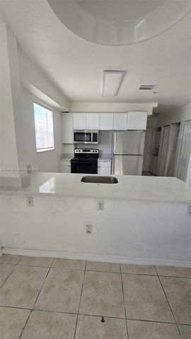 520 SW 5th Street 302, Miami, FL 33130