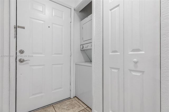 520 SW 5th Street 302, Miami, FL 33130
