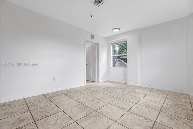 520 SW 5th Street 302, Miami, FL 33130