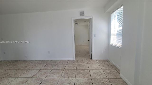 520 SW 5th Street 302, Miami, FL 33130