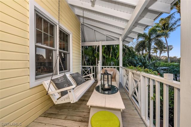 756 8th AVE S, Naples, FL 34102