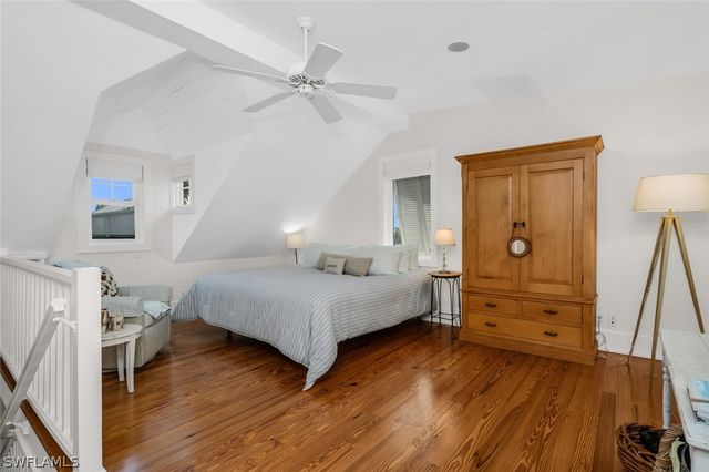 756 8th AVE S, Naples, FL 34102