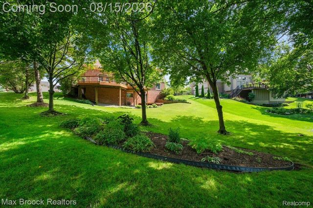 24435 Nantucket Drive, Novi, MI 48374