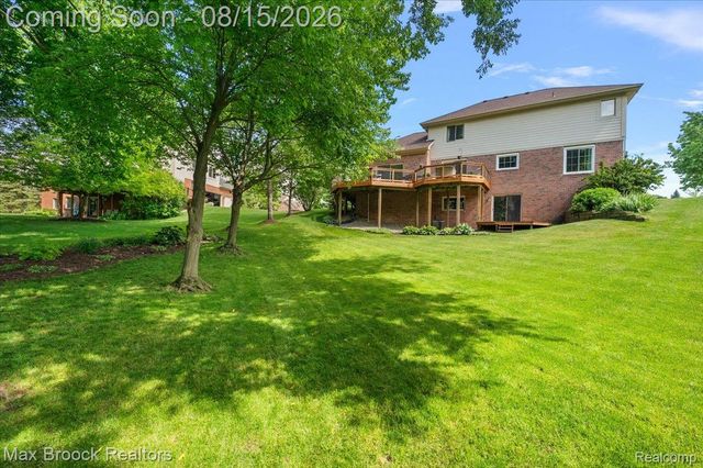 24435 Nantucket Drive, Novi, MI 48374