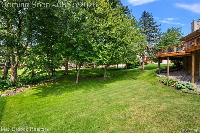 24435 Nantucket Drive, Novi, MI 48374