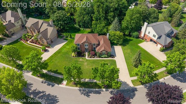 24435 Nantucket Drive, Novi, MI 48374