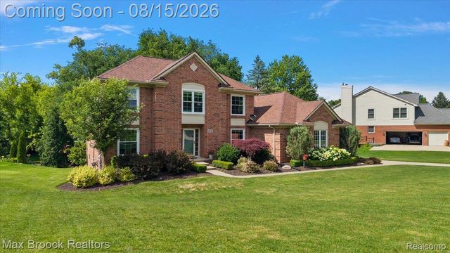 24435 Nantucket Drive, Novi, MI 48374