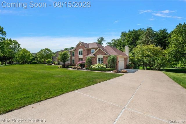 24435 Nantucket Drive, Novi, MI 48374
