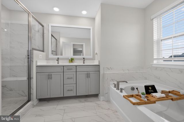2229 DENALI DR, Frederick, MD 21702