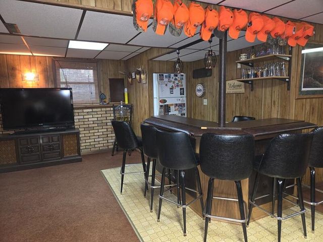 424 Van Buren ROAD, Howards Grove, WI 53083