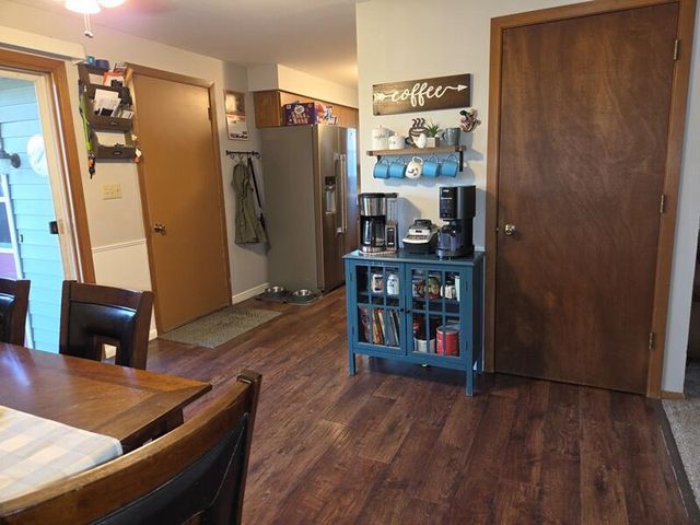 424 Van Buren ROAD, Howards Grove, WI 53083