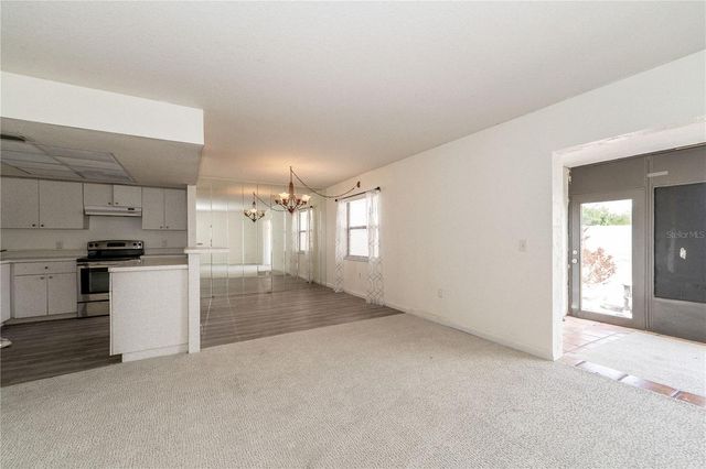 2433 TWIN DRIVE 5, Sarasota, FL 34234