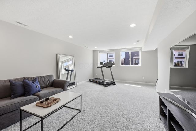 868 Centerbeam Avenue, Plain City, OH 43064