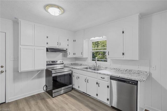 324 Stewart Road SE, Winston-salem, NC 27107