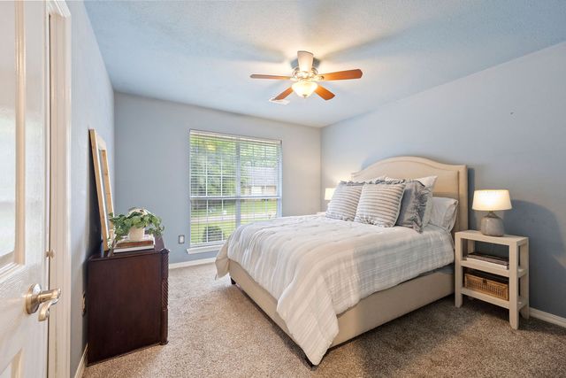 2362 Kantz Lane, Fayetteville, AR 72703