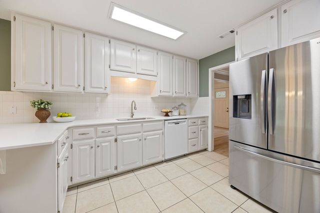 2362 Kantz Lane, Fayetteville, AR 72703
