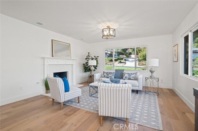 1985 Highland Oaks Drive, Arcadia, CA 91006