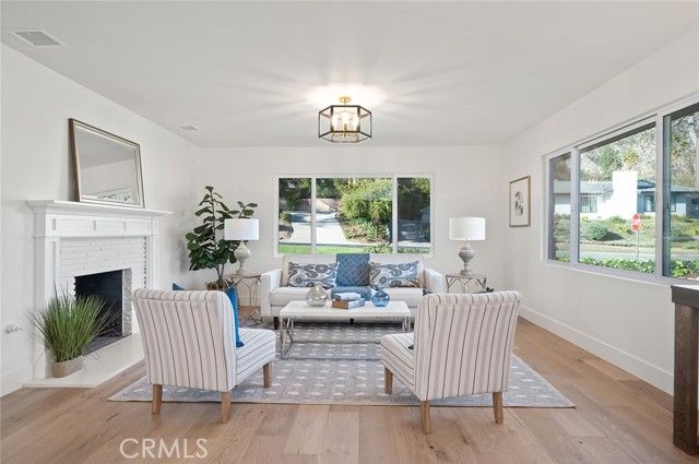 1985 Highland Oaks Drive, Arcadia, CA 91006