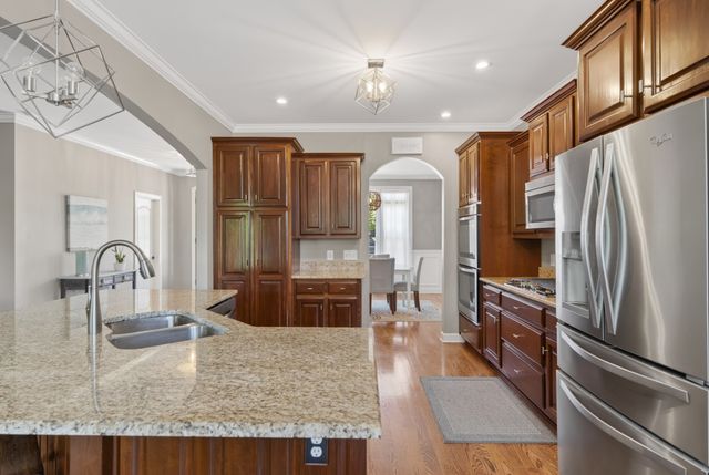1034 Five Coves Trce, Gallatin, TN 37066