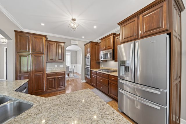 1034 Five Coves Trce, Gallatin, TN 37066