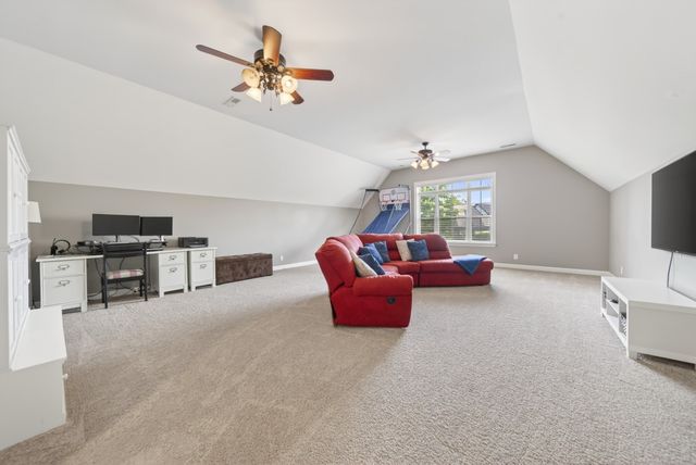 1034 Five Coves Trce, Gallatin, TN 37066