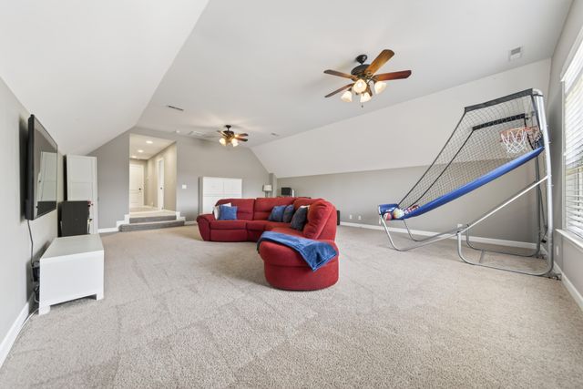 1034 Five Coves Trce, Gallatin, TN 37066