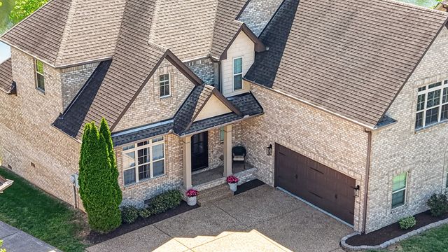 1034 Five Coves Trce, Gallatin, TN 37066