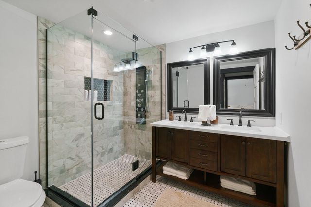 1204 E 13th ST, Georgetown, TX 78626