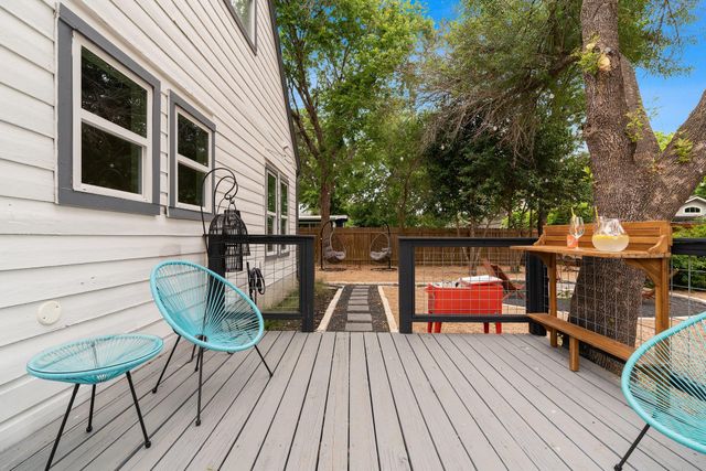 1204 E 13th ST, Georgetown, TX 78626