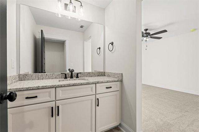 157 West Lake Boulevard, Carrollton, GA 30116