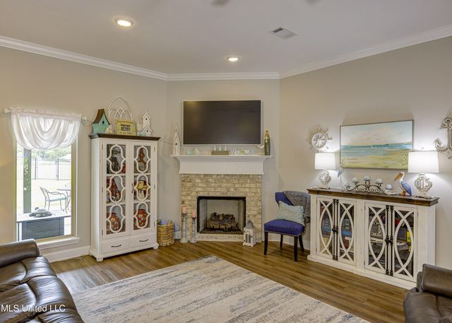 598 Westfield Drive, Pearl, MS 39208