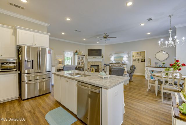 598 Westfield Drive, Pearl, MS 39208